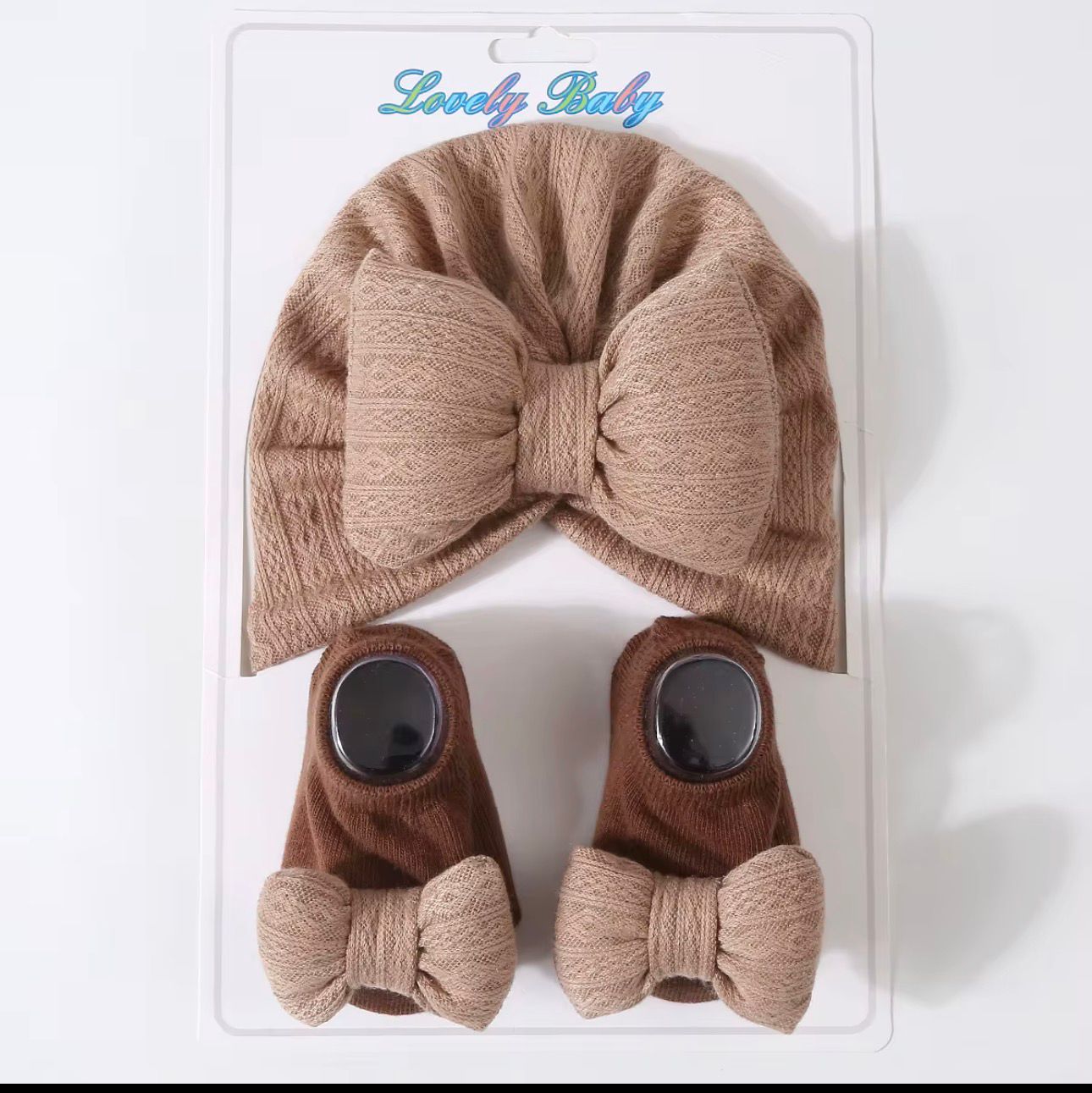 Coffret Bébé – Bonnet & Chaussons avec Noeuds